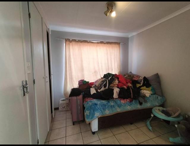 2 BEDROOM COMPLEX FOR SALE IN DIE HOEWES